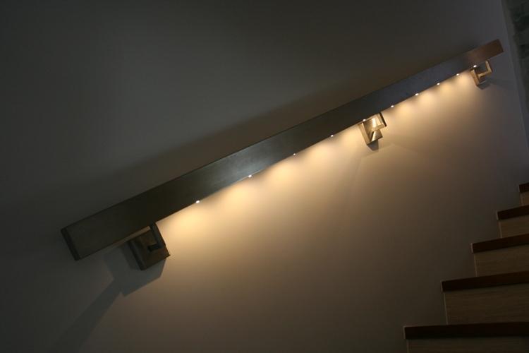 led illuminated balustrade in house