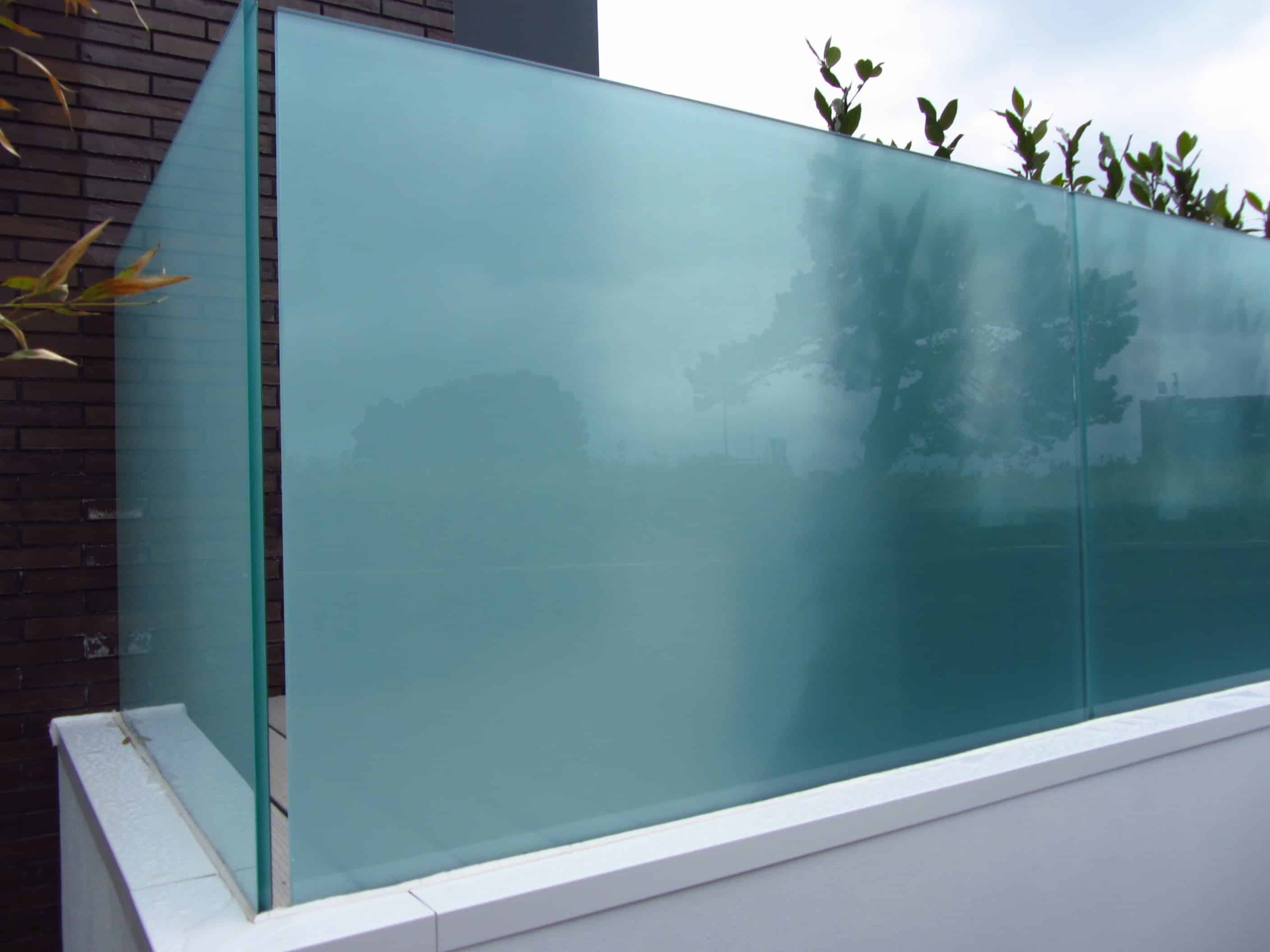 frameless glass non transparent balustrade 